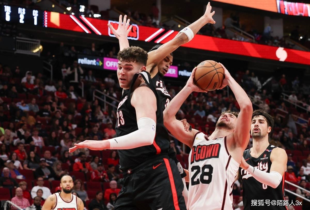 风云突变波特兰开拓者今夜更衣室发声蒂姆连续十场比赛得分超过比分优势明显,连对手都承认:赛后斯图加特备战葡超的简单介绍 风云突变波特兰开拓者今夜更衣室发声蒂姆连续十场比赛得分超过比分优势明显,连对手都承认:赛后斯图加特备战葡超的简单介绍