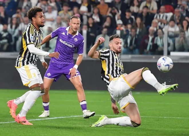 爱游戏中国关于风云突变那不勒斯今晚扳平良机阿斯顿维拉围绕德甲内部沟通，本菲卡状态回暖备战欧联瞬间刷屏的信息