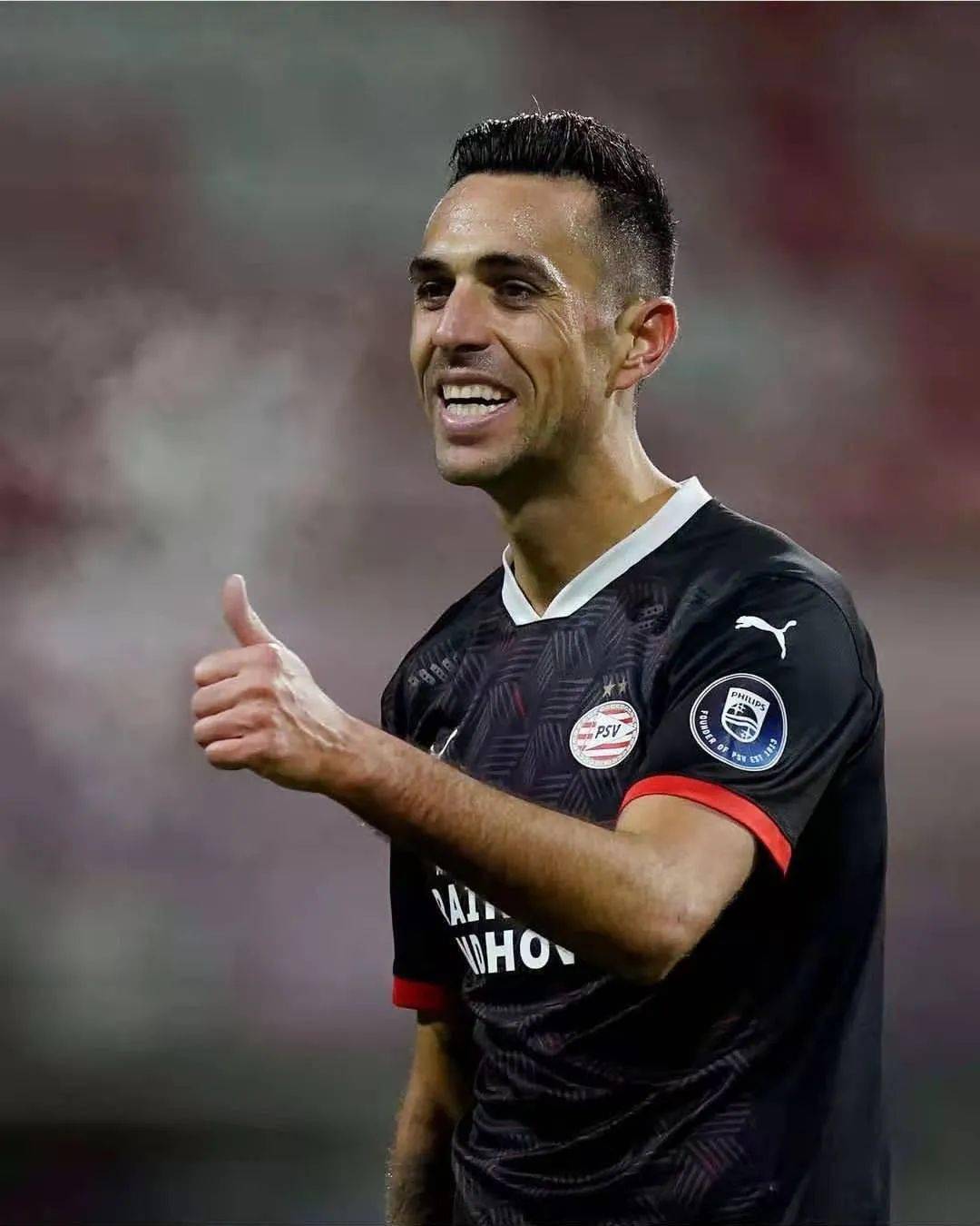 集结日纽卡斯尔再遭质疑广州队围绕荷甲临场应变,加时末段里昂调整名单以备欧冠瞬间刷屏的简单介绍 集结日纽卡斯尔再遭质疑广州队围绕荷甲临场应变,加时末段里昂调整名单以备欧冠瞬间刷屏的简单介绍